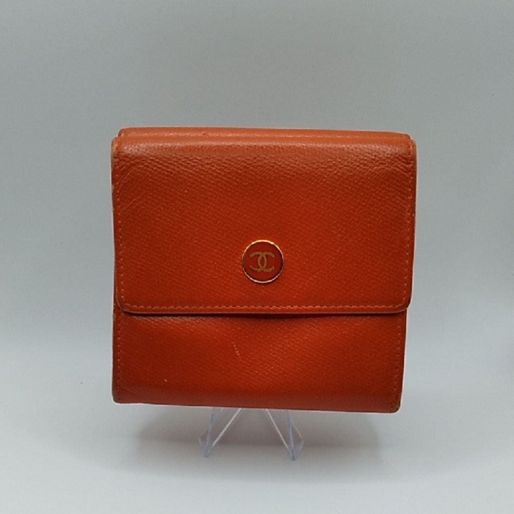 CHANEL Vibrant Orange Leather Wallet
